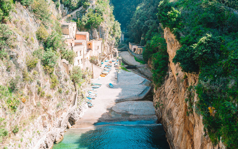 QUI DOVE IL MARE LUCCICA
